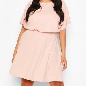 BRAND NEW Boohoo blush pink dress size18